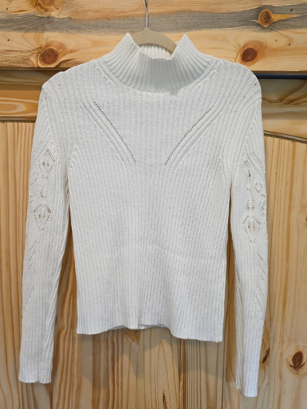 Market & Spruce Cable Knit Sweater